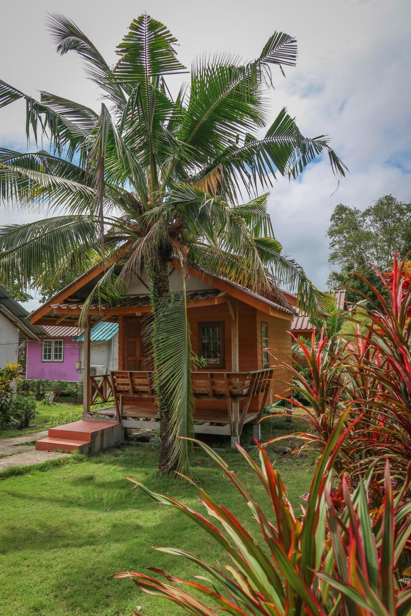 The Mermaid House Ko Kut Esterno foto